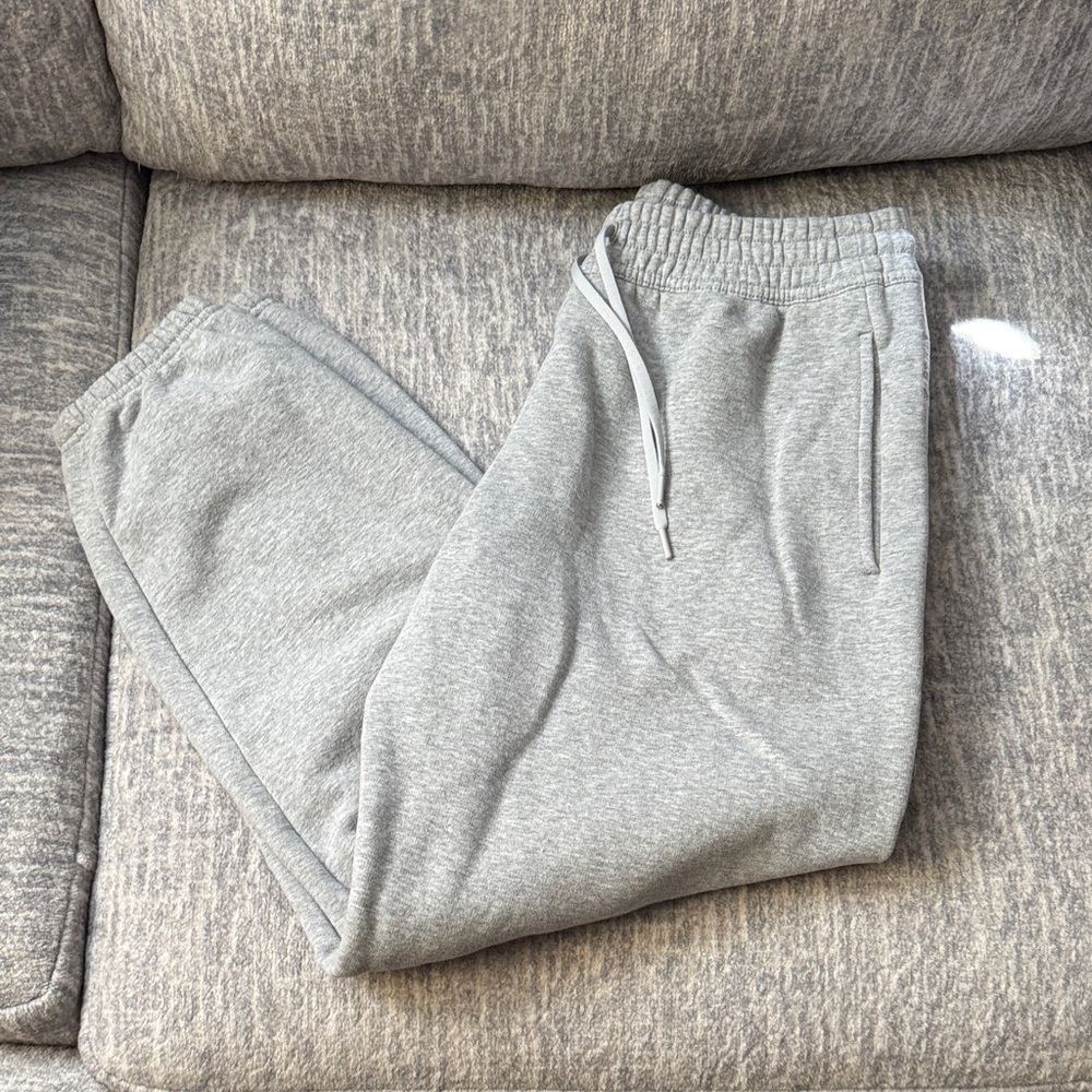 Athleta Gray Jogger Sweatpants